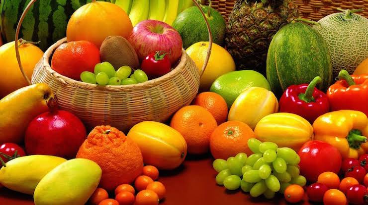 Bilim Kurulu Üyesi Özkan: Sebze meyveleri gümüş suyuyla yıkamayın