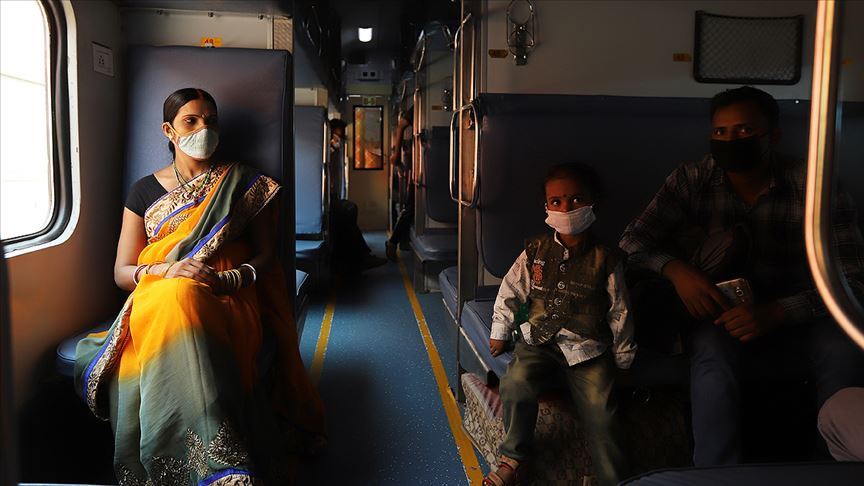 Hindistan’da bir günde 11 bin 458 kişi koronavirüse yakalandı