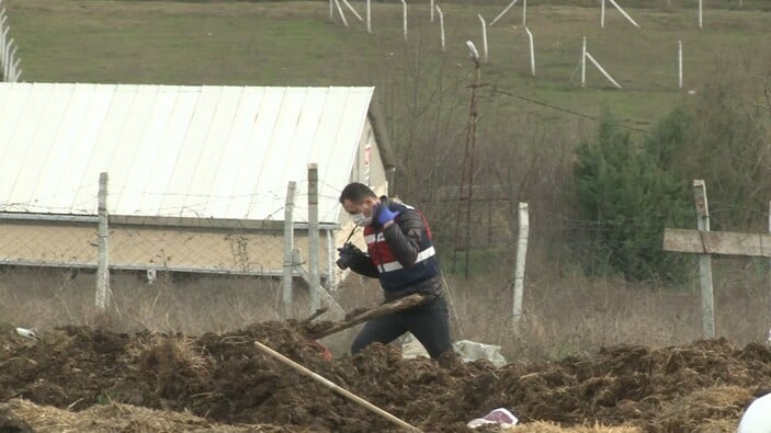 arnavutkoydeki coban yem makinesine dustu bd2b7894