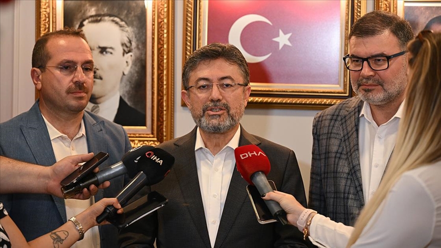 thumbs b c 93aef7db22f34e375d8967a565d656b6