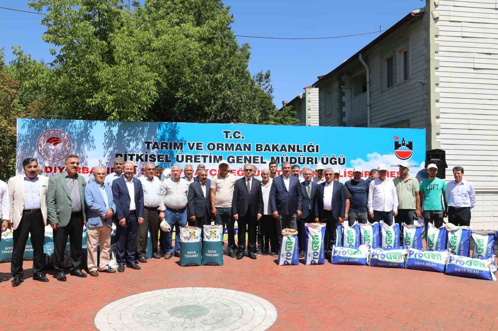 DİYARBAKIR’DA ÇİFTÇİLERE 9 MİLYON LİRALIK DESTEK