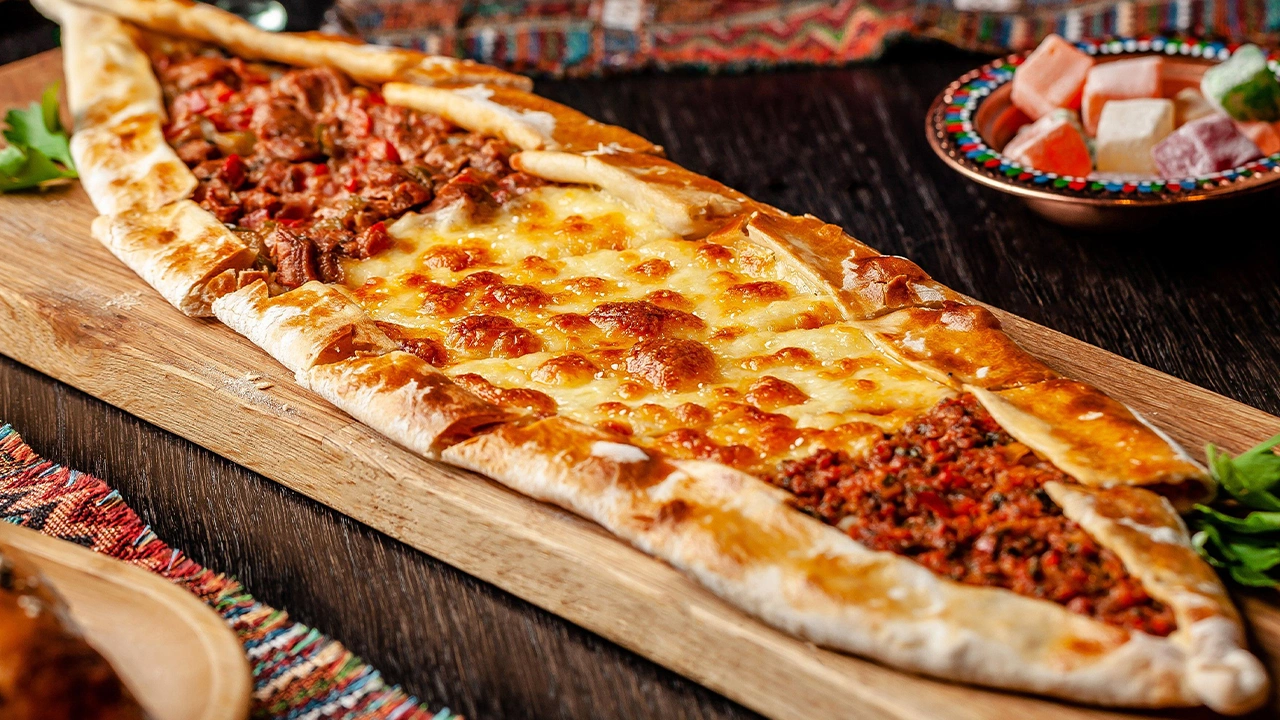 unlu pidecide domuz eti cikti ef1e