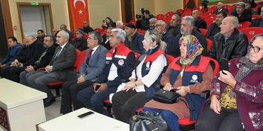 iyi-tarim-projesi-kapsaminda-40-ciftciye-ucretsiz-zirai-ilac-verildi9696