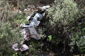 Sivas'ta fındık işçilerini taşıyan minibüs uçuruma yuvarlandı, 3 kişi öldü, 18 kişi yaralandı