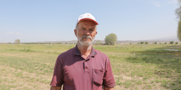 1000 dönümlük taşlık alanı 8 yılda tarım arazisine dönüştürdü